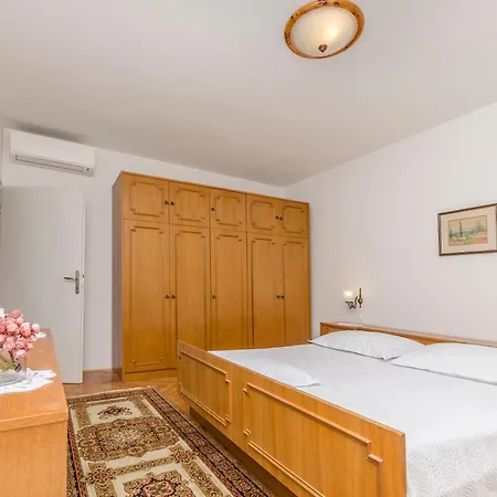 Goran Center Apartman