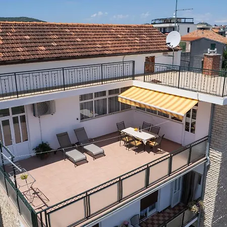 Goran Center Apartman