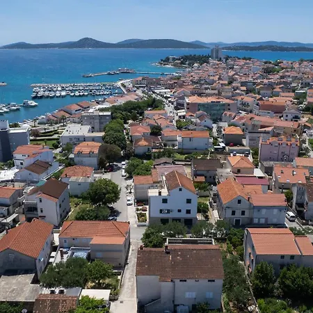 Apartment Goran Center *