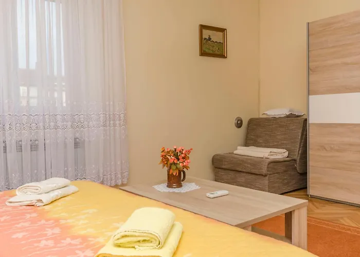 Goran Center Апартаменты *